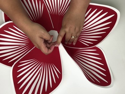 How to Assemble the 4th of July Paper Flower Templates