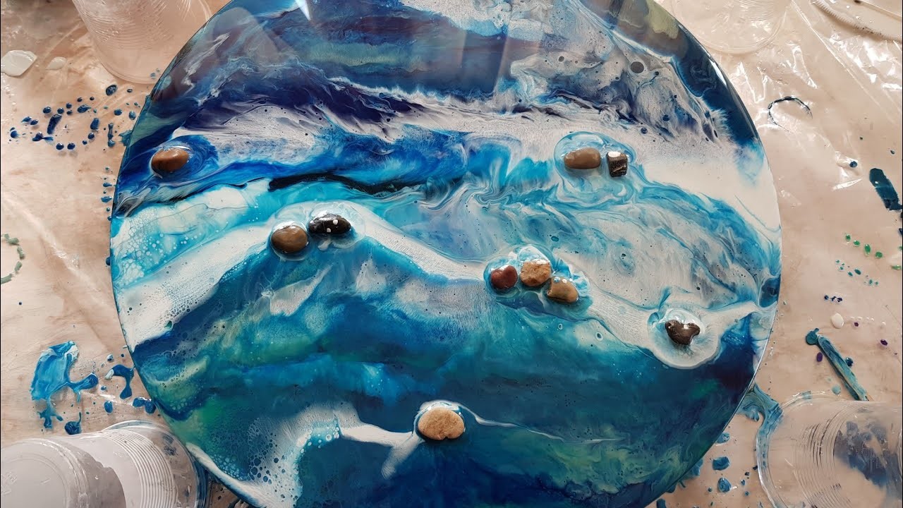 Resin Art for begginers using epoxy pastes and tiny river rocks. 2 layers