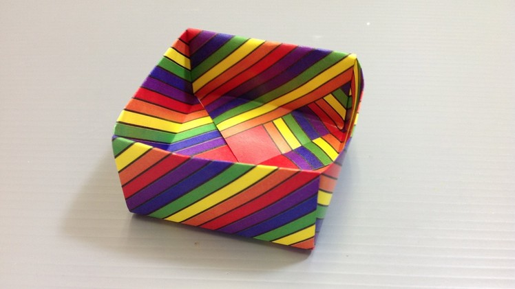 Free Origami Paper - Print Your Own! - Rainbow Pattern