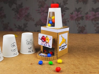 Simple M&M's CANDY DISPENSER from CARDBOARD