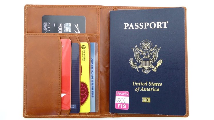 Frequent Traveler? Check out the Rome Passport Holder by Kavaj!