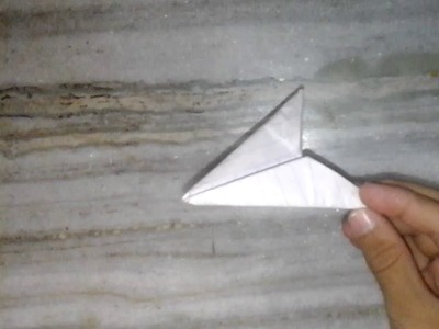 Origami arrowhead ninja star
