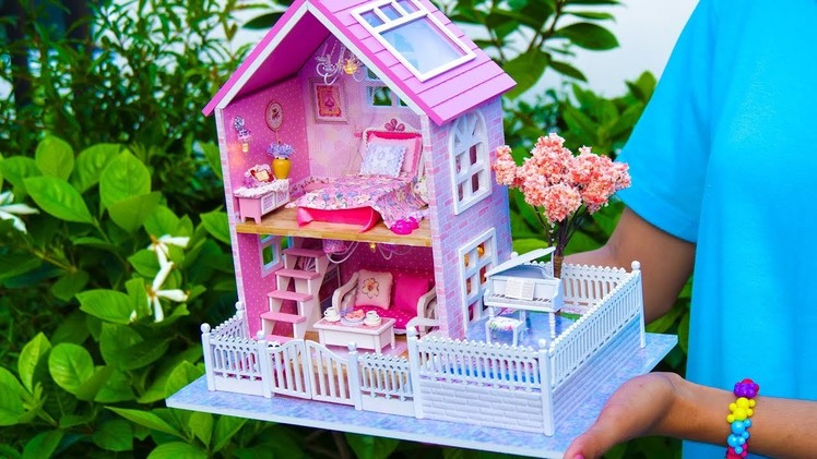 DIY Girly Miniature Dollhouse *NEW*