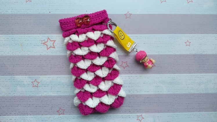 How to Crochet a Phone Pouch with Crocodile Stitch Design