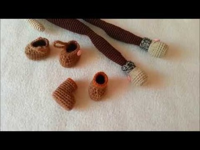 How to crochet easy doll shoes. little shoes crochet. Realistic doll