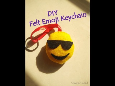 DIY Felt Emoji Keychain II How to make emoji keychain