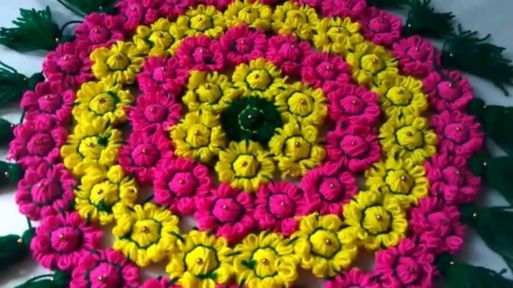 "Make  A Beautiful Woolen Flowers Thalposh Designs" || A Table Mat || TV Cover ||