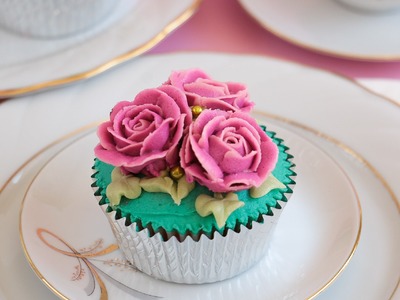 Buttercream Rose Cupcakes- Rosie's Dessert Spot