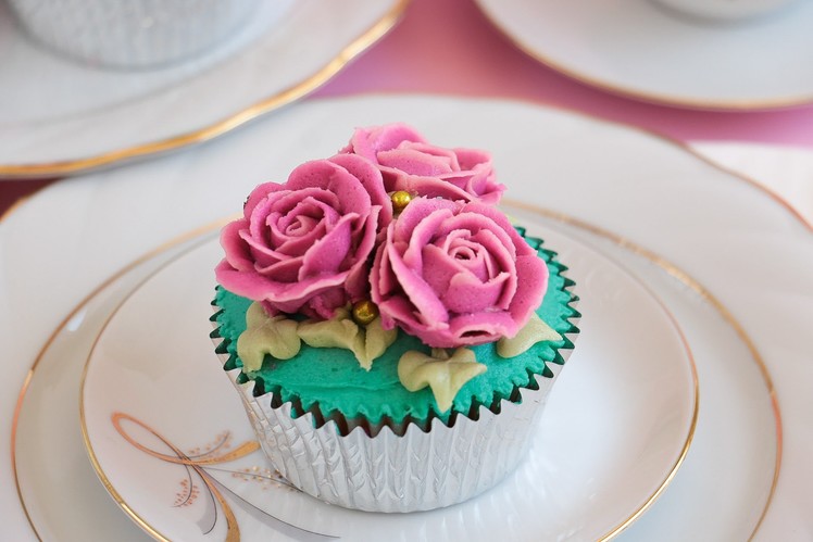 Buttercream Rose Cupcakes- Rosie's Dessert Spot