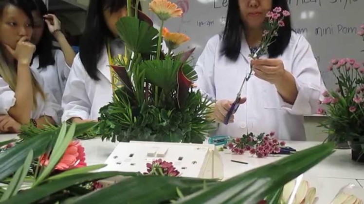 Vertical flower arrangement floristry class