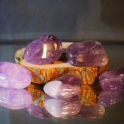 Amethyst Smoothed Gemstone Stone Piece Decorative Tumblestones