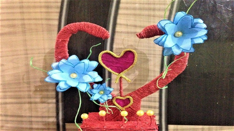 Making heart shaped showpiece design ideas from waste material - diy | cardboard | craft paper