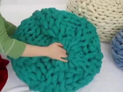 Arm Knitting a Pouf, Step by Step