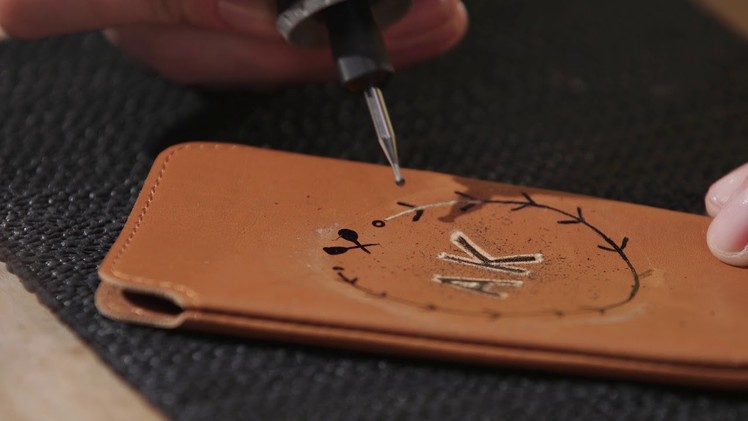 How to Engrave your Personal Leather Phone Case DIY