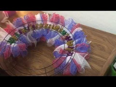 DIY deco mesh wreath-how I do mine