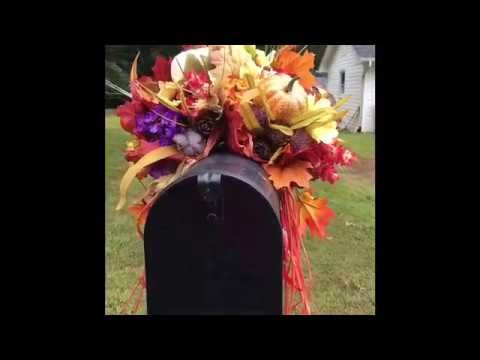 Make It Fall Series DIY Mailbox Swag and Wreaths for Fall. Autumn ???? #MakeItFall