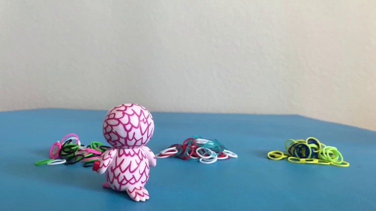 Pinky Makes Rainbow Loom|Ty Mini Boos|Stop Motion