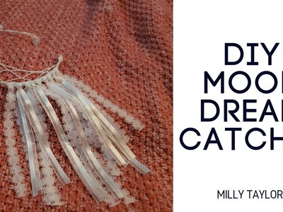 DIY: Crescent Moon Dreamcatcher (Under $5) | Moon on Fire