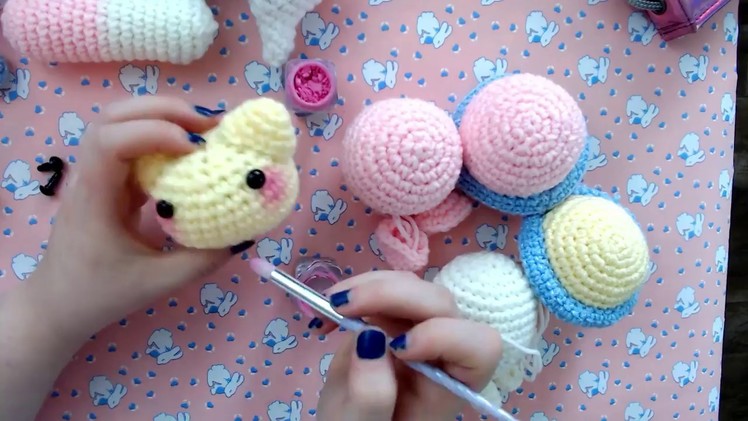~How I Finish My Amigurumi Keychains~ (Crochet)