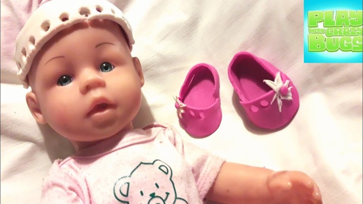 How to make a Baby Shoes and a Baby Hat from Play Doh. DIY. Tutorial video for kids.