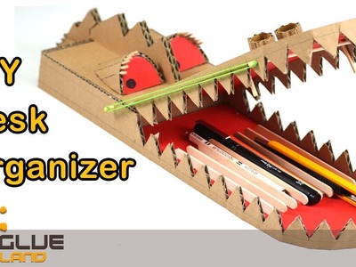 DIY | How to Make a Crocodile Organizer from Cardboard