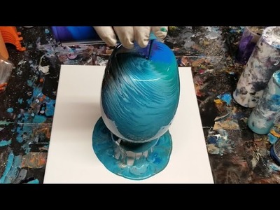 Acrylic Pour on a Vase | Dirty Pour Tree Ring