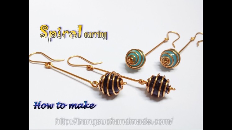 Spiral earring with spherical stone - Simple jewelry from copper wire 402