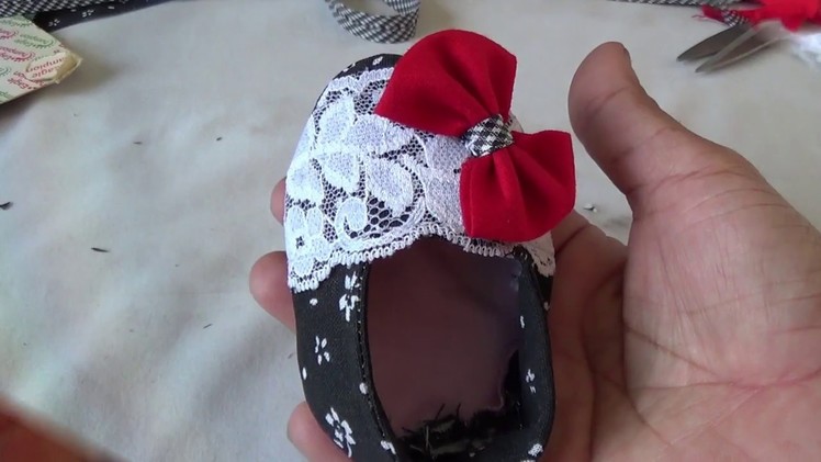 HOW TO MAKE FABRIC BABY SHOES AT HOME FULL TUTORIAL READY IN 10 MINUTES,EASY TO MAKE AT HOME
