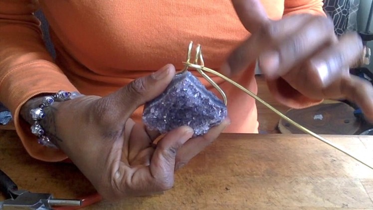 How to Wrap an Amethyst Geode.Make a Geode Pendant.Make and Amethyst Pendant
