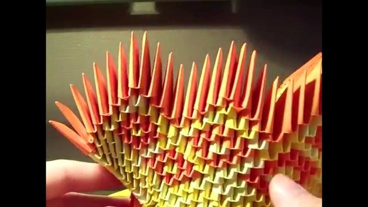 How to make a 3d origami diamond pattern peacock