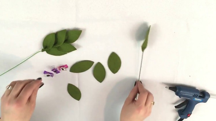 How to Make Fabric Flowers - Green Felt Stems - Beginner