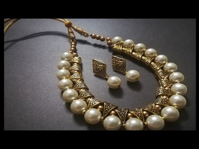 Pearls with antique bails neck set with pearl Earring