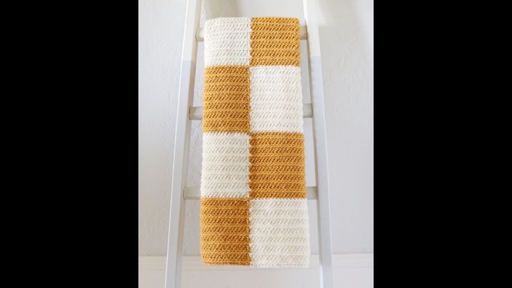 Modified HDC Half Stripe Crochet Blanket