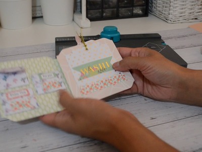 WRMK | Easy flipbook with Pockets, Tags, envelopes & Embellishments all with the Envelope Punchboard