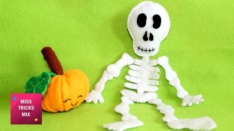 Felt Skeleton - DIY: How to make easy felt skeleton Halloween ornaments. Halloween Crafts .