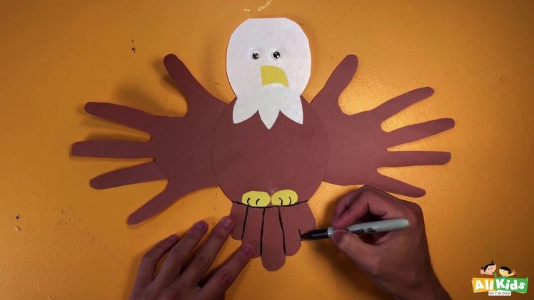 How to Make an Exciting Handprint Bald Eagle | Craft Tutorial