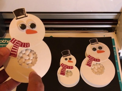 Mini Snowman Tic-Tac Treats - Brother Scan and Cut - Christmas Craft Fair Project