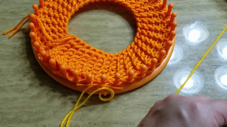 How to loom knit a slouchy hat