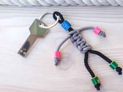 How to make a Paracord Buddy Keychain