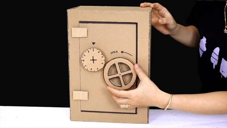 How to make a safe box from cardboard