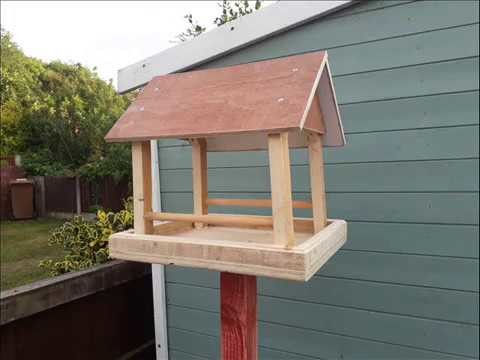 How To Make A Bird Table Out Of A Pallet