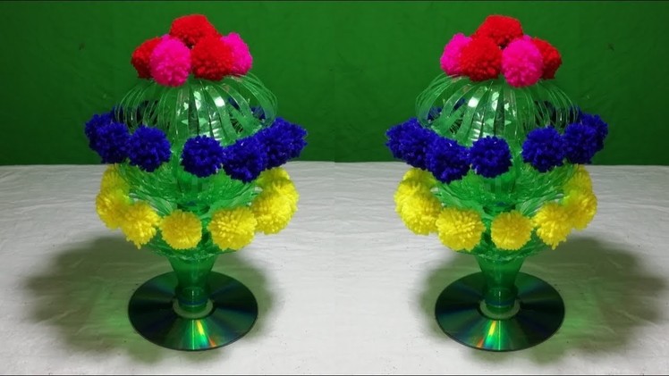 DIY: Beautiful Guldasta || New Design Plastic bottle flower pot || Woolen Guldasta || Bottle Crafte