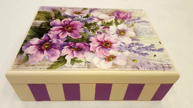 Decoupage box with stripes and rice paper-DIY