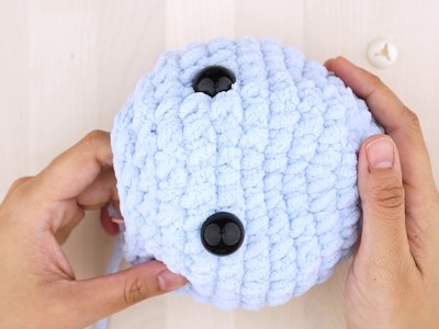 Amigurumi Crochet Basics: Inserting safety eyes