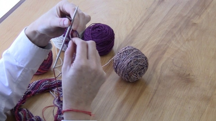 Yarn Management Using an I-Cord Edge