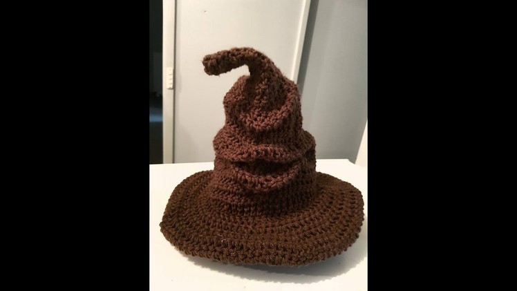 Crochet sorting hat tutorial inspired by Harry Potter