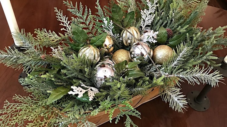 Easy Christmas Centerpiece - Simple Christmas Floral Arrangement - Christmas Table