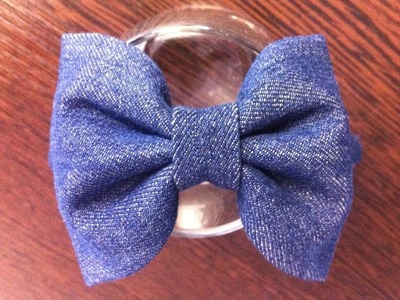 Hairband with a bow of denim