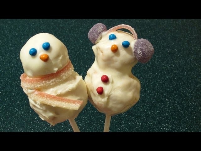 Christmas Treats: Rice Krispy Snowman pops