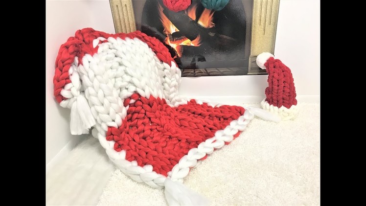 HAND KNIT A CHRISTMAS BLANKET IN 45 MINUTES!